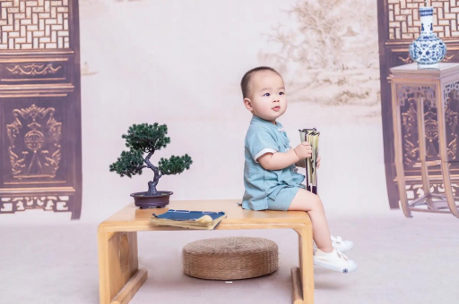 烟台蜡笔小新美伢怀孕